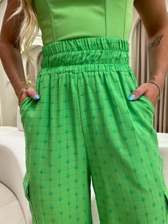 CALÇA PANTALONA COM BOLSOS na internet