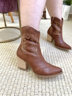 BOTA WESTERN ARIANA - LIZZA SHOES