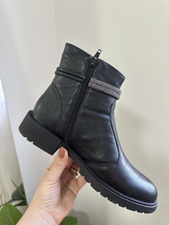 BOTA BAIXA STRAS KALI - LIZZA SHOES