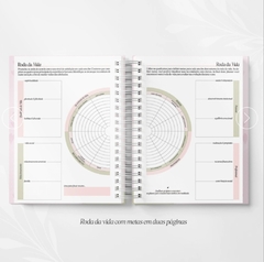 Planner 2025 Self Love (Buquê) na internet