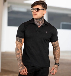 Camiseta Premium Gola Polo All black