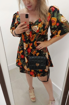 VESTIDO FRUTAS TROPICAIS na internet