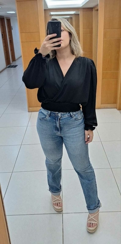 CROPPED TRANSPASSADO SERENA PRETO