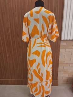 VESTIDO LONGO ABSTRATO LARANJA - comprar online