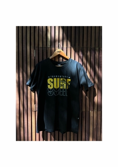 Remera manga corta SURF - comprar online