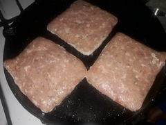 HAMBURGUESAS TIPO CACERITAS 120 GRS APROX C/U