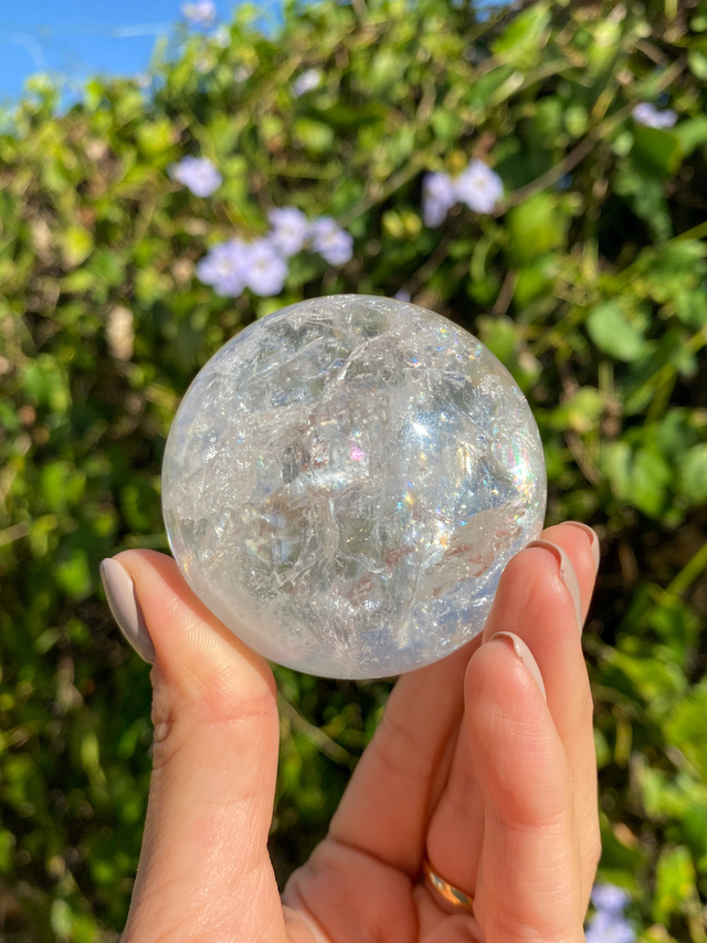 Esfera Bola de Cristal Pedra Quartzo Extra Transparente Tamanho G