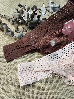 CALCINHA FIO NUDE RENDA DETALHE TELA - comprar online