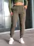 CALÇA CANELADA JOGGER VERDE MILITAR