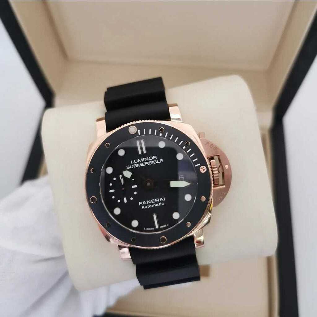 Rel gio Panerai Submersible