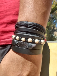 Pulseiras Masculinas 5un Couro Madeira Pena Asa #6096 - comprar online