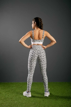 Legging Matrix Corporefit na internet