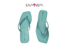 CHINELO DEDO FEM. RAMARIM GLITTER AZUL AGUA - comprar online