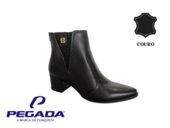 BOTA FEM. CANO BAIXO BICO FINO PEGADA COURO PRETO