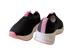 TENIS INF. FEM. MOLEKINHA SLIPON PRETO - comprar online