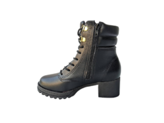 BOTA COTURNO INF. FEM. MOLEKINHA PRETO - comprar online