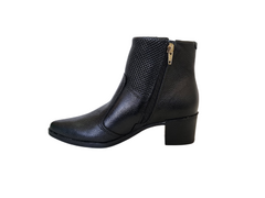 BOTA FEM. CANO BAIXO PEGADA COURO PRETO - comprar online