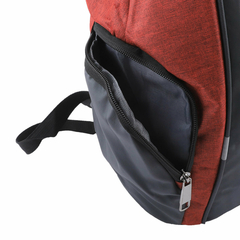 Imagen de Mochila Notebook Usb Impermeable Antirrobo Kushiro