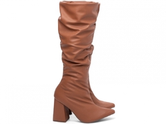 Bota Cano Alto | Conforto e Estilo em Cada Passo | Caramelo - Calçadospravc | Comprar Calçados Femininos Online | Comprar Scarpins