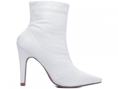 Bota Feminina Bico Fino Salto 10cm Fino Em Croco Branco - Calçadospravc | Comprar Calçados Femininos Online | Comprar Scarpins