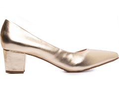 Scarpin Arrasadora: Luxo em Napa Dourada | Salto Bloco 5,5cm | Coleção FINEST na internet