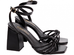 Sandália Feminina: Elegância em Napa Preto | Salto 9cm - Calçadospravc | Comprar Calçados Femininos Online | Comprar Scarpins