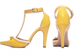 Imagem do Scarpin Moderno Salto 9cm Fino Com Pérolas em ABS Amarelo