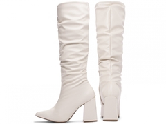 Bota Cano Alto | Conforto e Estilo em Cada Passo | Off White