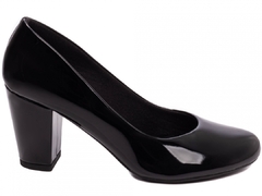 Scarpin Bico Redondo Estilo Boneca Salto 7,5cm | Estilo em Verniz Preto