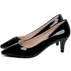 Scarpin Tradicional Luxo Salto 6cm Fino Preto na internet