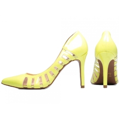 Scarpin Luxo Classe A Salto 9.5cm Fino Lateral Vinil e Amarelo - comprar online