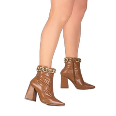 Bota Bico Fino Cano Medio Salto 9cm Glamour e Elegancia Caramelo - comprar online