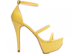 Sandália Meia Pata Feminina: Napa e Croco Amarelo | Salto 13cm | Elegância e Conforto - comprar online