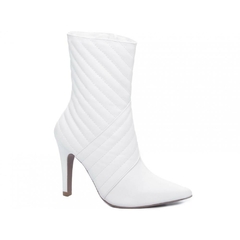 Bota Bico Fino Feminina Matelassê Salto 10cm Elegancia e Conforto em Napa Branco