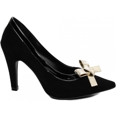 Scarpin Bico Fino Salto 9cm Estilo e Elegancia em Nobuck Preto