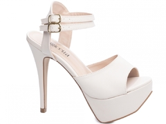 Sandália Meia Pata Feminina: Napa Off White | Fivela Dourada | Salto 13cm | Elegância Total