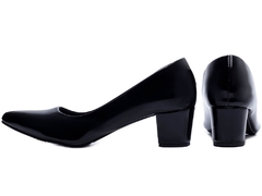 Scarpin Verniz Preto | Tamanho Especial | Elegância Sutil - comprar online