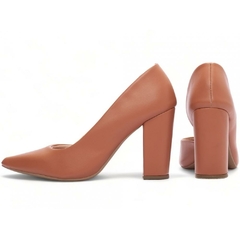 Scarpin Aberto do Lado Salto 8.5cm Glamour Inovador em Caramelo - comprar online