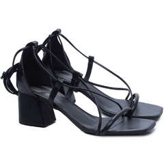 Sandalia Napa Preto Salto Bloco Grosso Triangular 7cm Colecao Finest 2025 Antiderrapante - Calçadospravc | Comprar Calçados Femininos Online | Comprar Scarpins