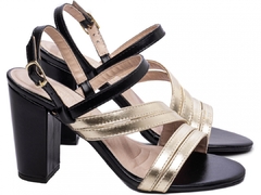 Sandália Salto 8,5cm | Elegancia Noturna em Preto & Dourado - Calçadospravc | Comprar Calçados Femininos Online | Comprar Scarpins