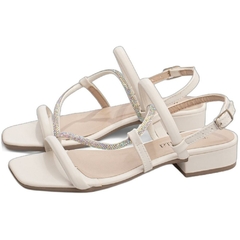 Sandalia Feminina Sofisticada Off White Salto Baixo 2.5cm Torricella na internet