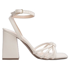 Sandalia Off White Confortavel Salto Robusto 9cm Antiderrapante - loja online