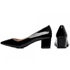 Scarpin Tradicional Luxo Salto 5cm Grosso Verniz Preto - comprar online