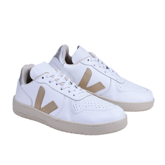 Tenis V-10 em Couro V Dourado | 34 a 39 | Branco / Prata - Calçadospravc | Comprar Calçados Femininos Online | Comprar Scarpins