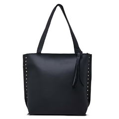 Bolsa Feminina Rebite Grande Preta