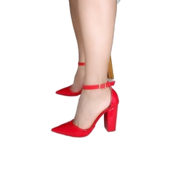 Scarpin Aberto com Fivela Salto 9cm| Luxo e Glamour em Vermelho - comprar online