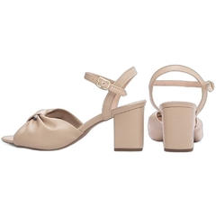 Sandalia Feminina Bege 6cm Fivela Dourada - comprar online