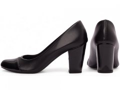 Scarpin Boneca Bico Redondo Inovador Salto 7cm em Preto - comprar online