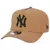 Boné 9FORTY A-Frame Snapback MLB New York Yankees Aba Curva Cáqui