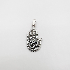 PINGENTE MÃO DE HAMSA OM